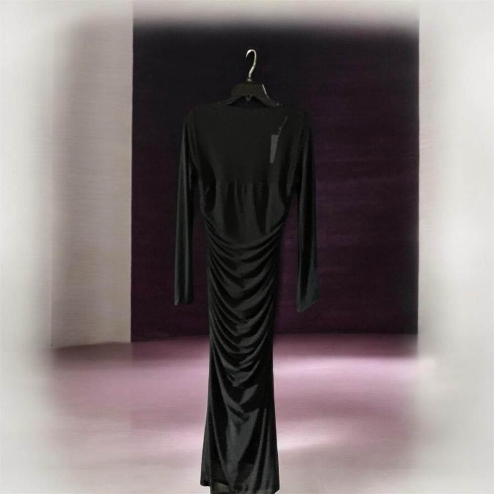 ReoRia Black Long-Sleeve Square-Neck Bodycon Gown - Picture 8 of 10